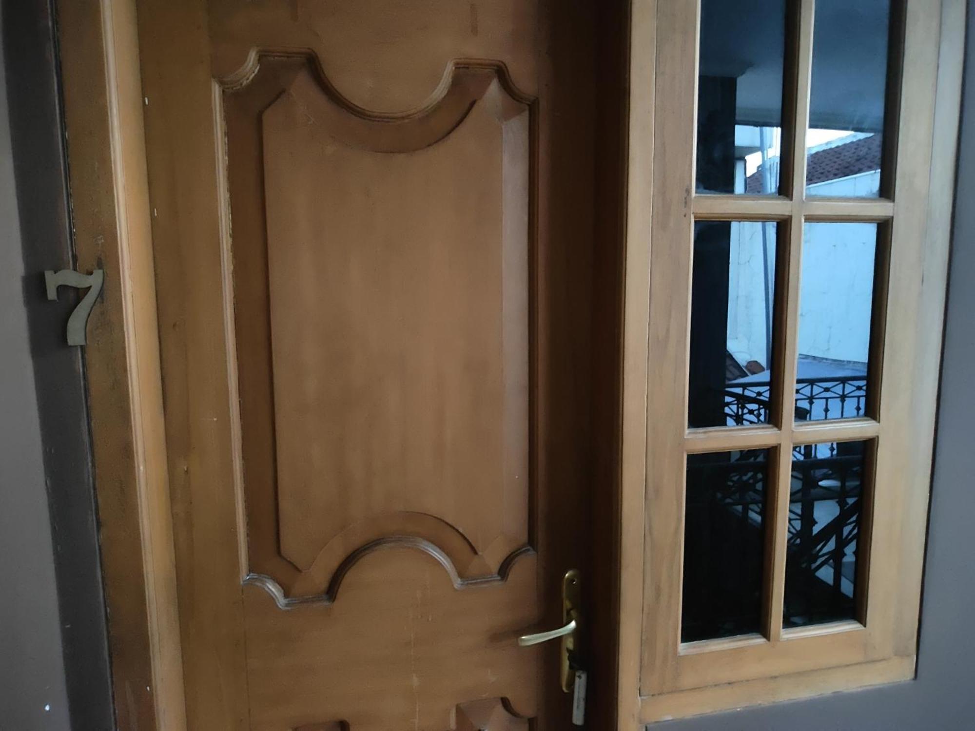 Tirto 27 Homestay Джокьякарта Экстерьер фото