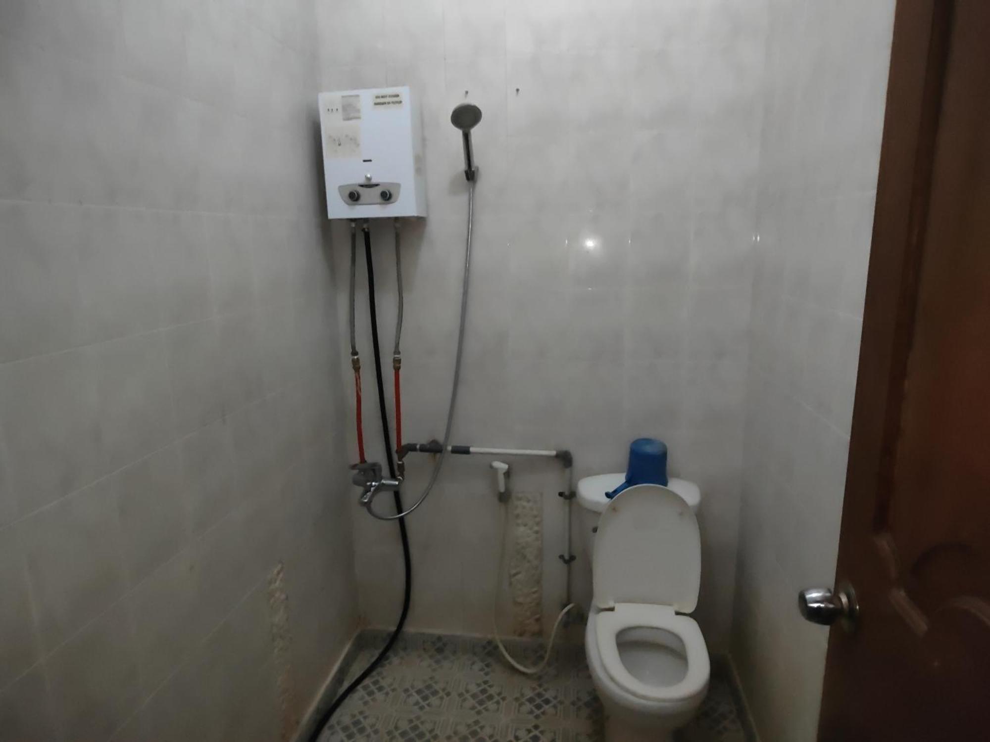 Tirto 27 Homestay Джокьякарта Экстерьер фото