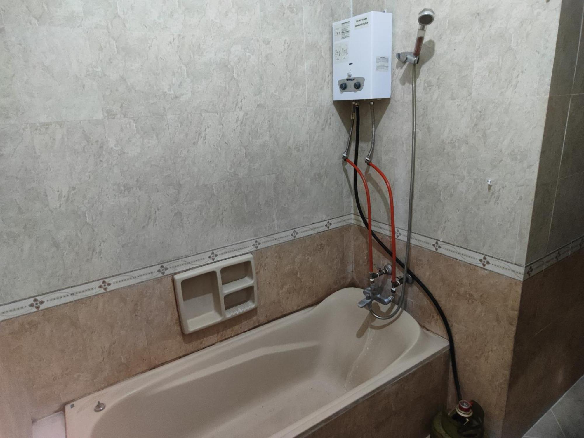 Tirto 27 Homestay Джокьякарта Экстерьер фото